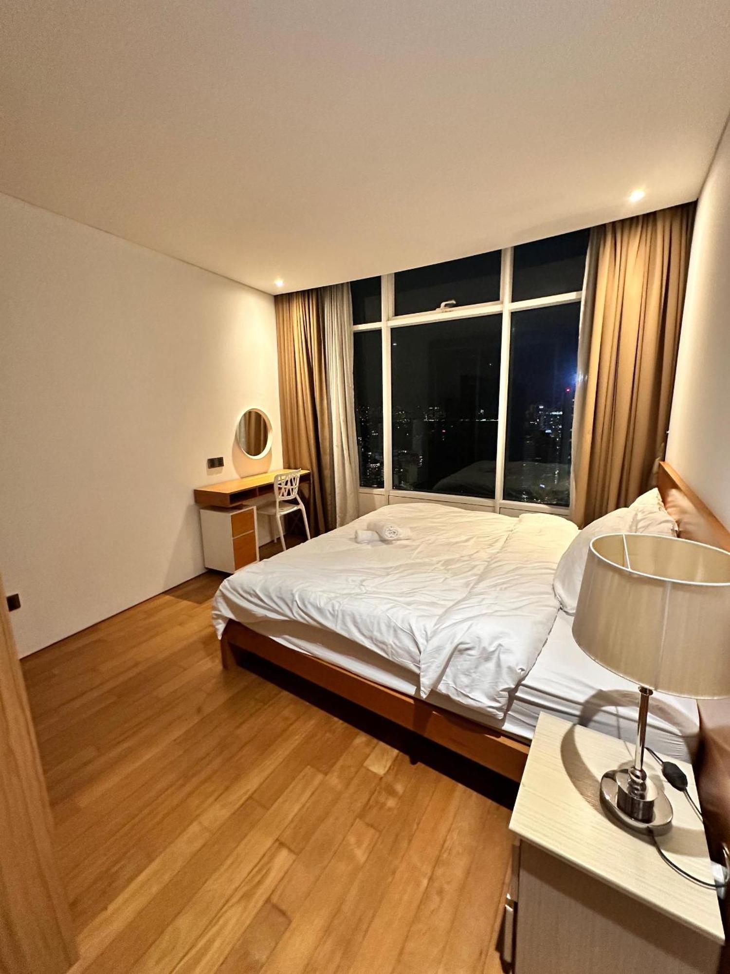 Vortex Hotel Suites Klcc At Kuala Lumpur City Center Exteriör bild