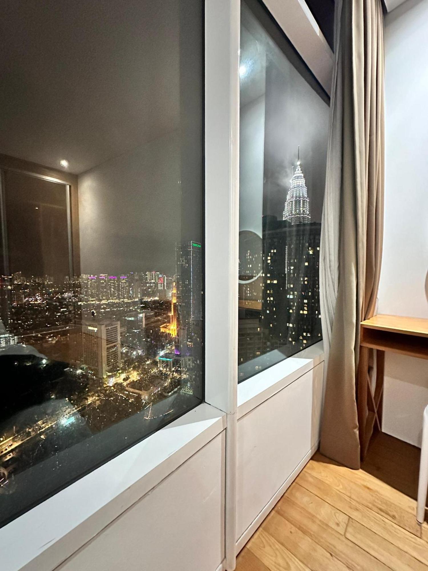 Vortex Hotel Suites Klcc At Kuala Lumpur City Center Exteriör bild