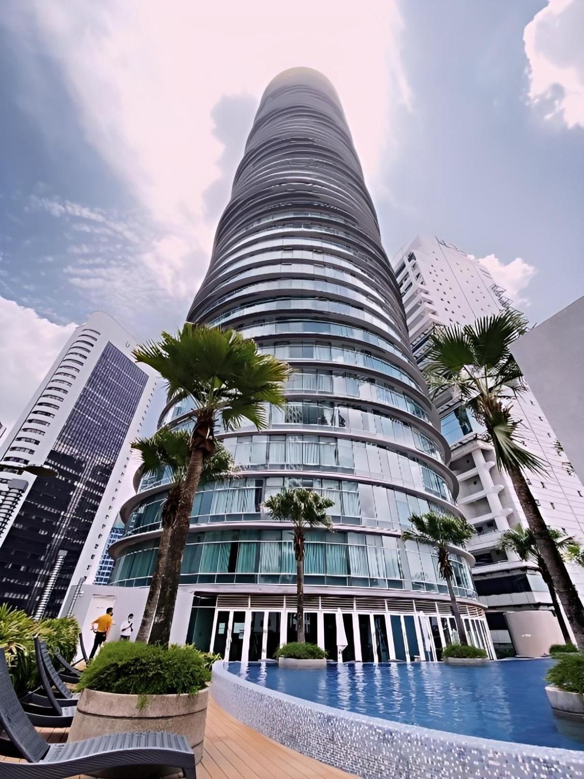 Vortex Hotel Suites Klcc At Kuala Lumpur City Center Exteriör bild